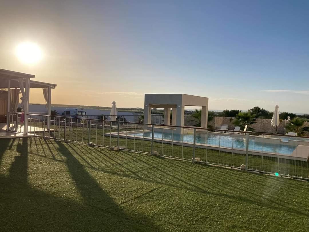 Casa Fertonia Villa Fuentes de Andalucía Exterior foto